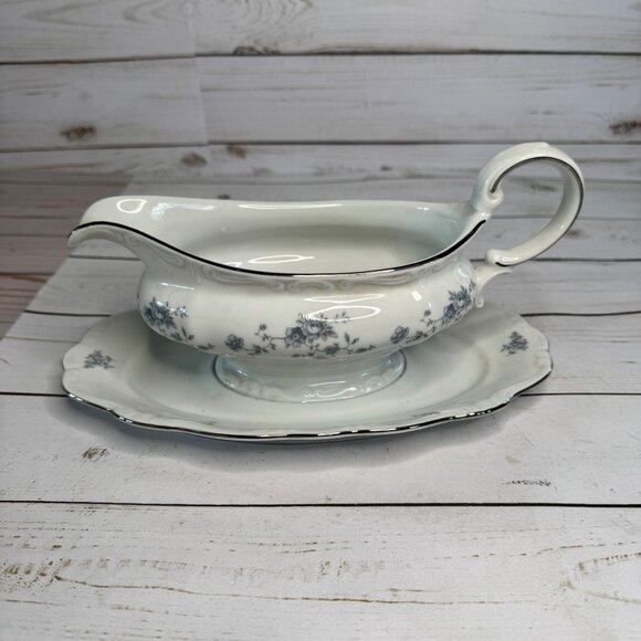 Vintage Johann Haviland Blue Garland Gravy Boat Attached Underplate Germany - Picture 7 of 7